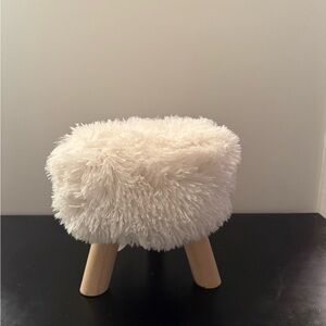 Fluffy White Stool with Wooden Legs